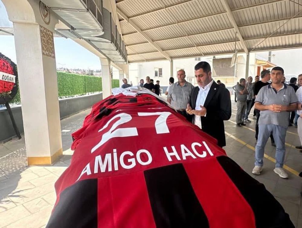 Amigo Hacı cenaze2-i68cbe72f4552a.jpg